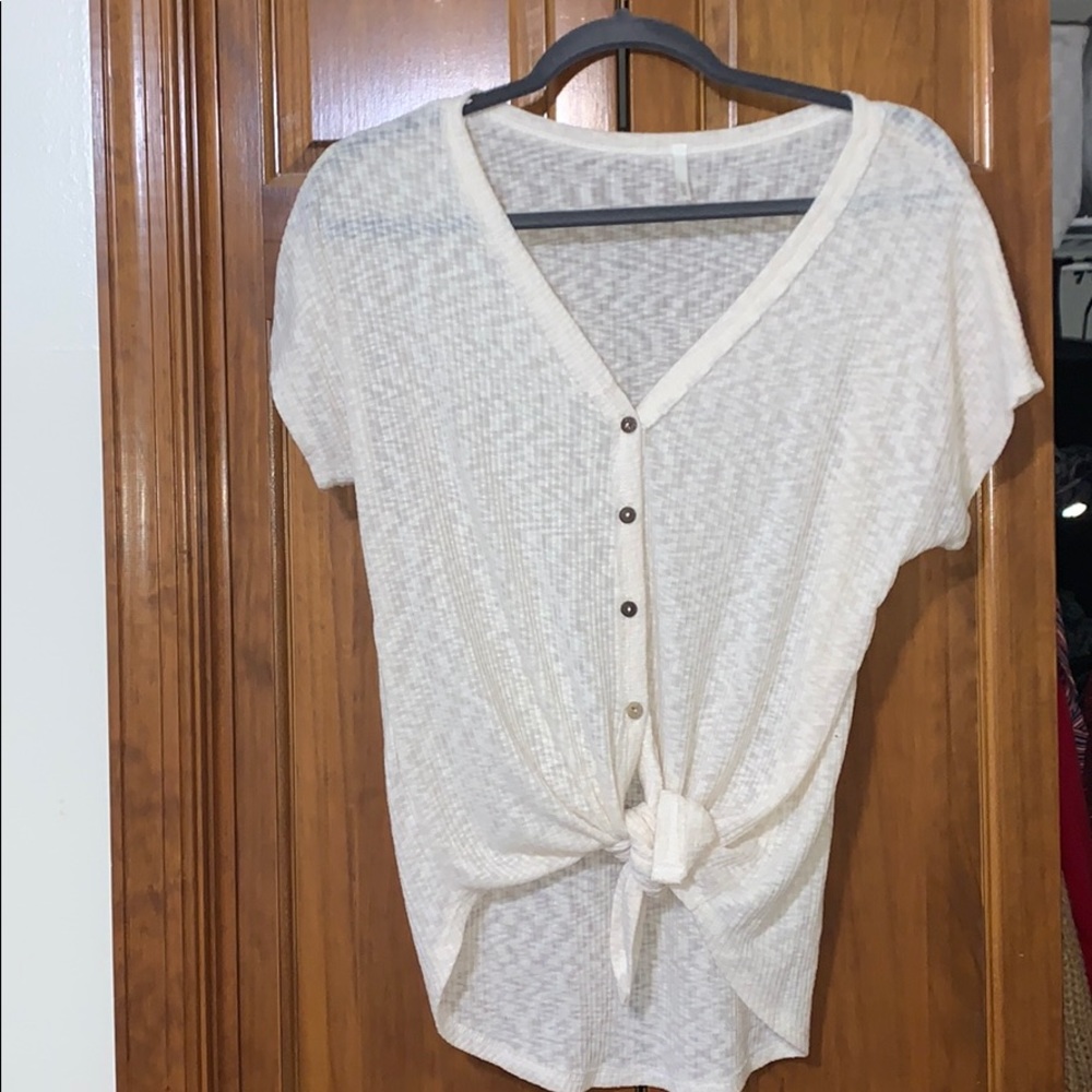 Summer top - Picture 2 of 4